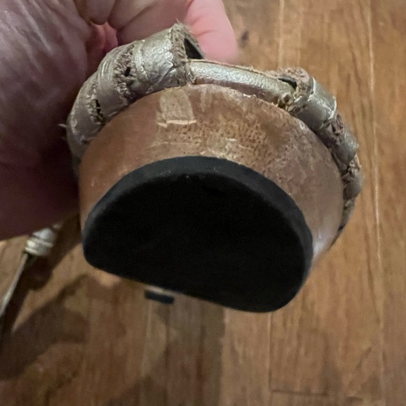 Michael Michael Kors Wooden Heel Sandals Retro Gold Size 5.5 - Picture 5 of 6